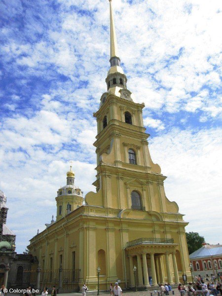 Catedral de San Pedro y San Pablo: Un Testimonio de la Grandeza de San Petersburgo
