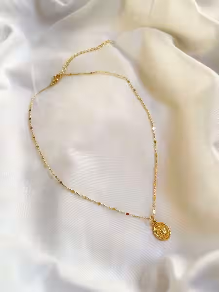 collar-virgen