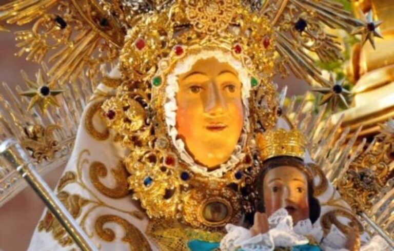 Virgen de Cortes: Milagros y Promesas Cumplidas